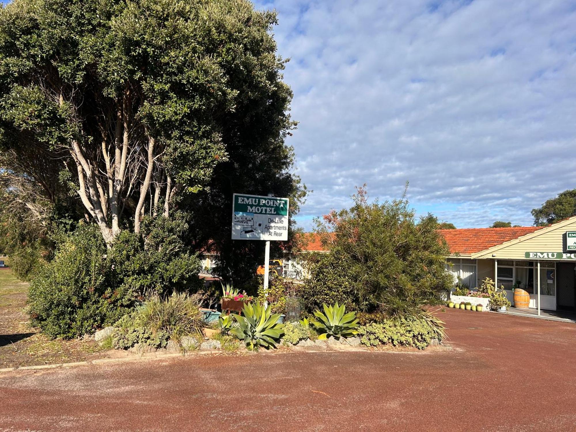 Emu Point Motel Олбани Екстериор снимка